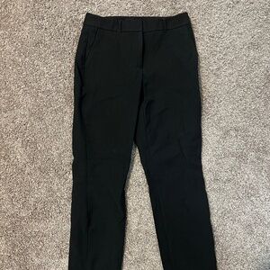 White House Black Market Slim Ankle Size 4 Black